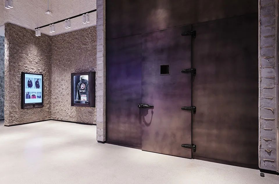 CANADA GOOSE “北极”之旅 多重感官沉浸式体验店-7