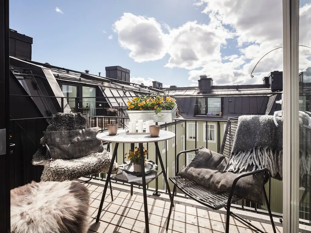 瑞典顶楼 34m2 明亮一居室,空间利用与设计美感完美结合-19