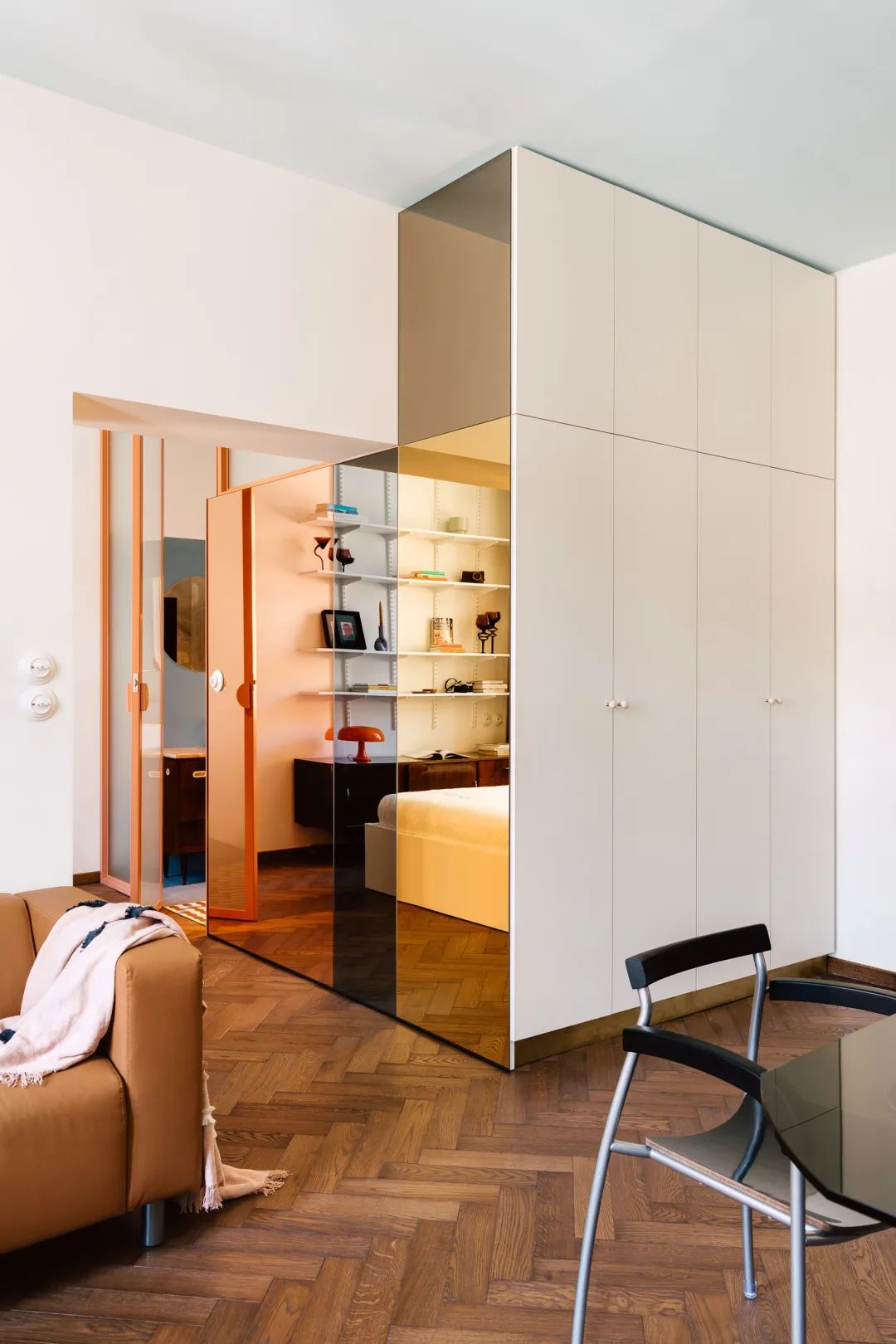 意大利美学公寓设计丨PolandKatowice丨Mistovia-14