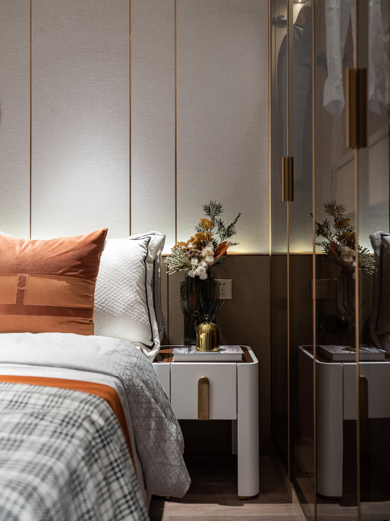 80平方坂田都汇公寓B4-17