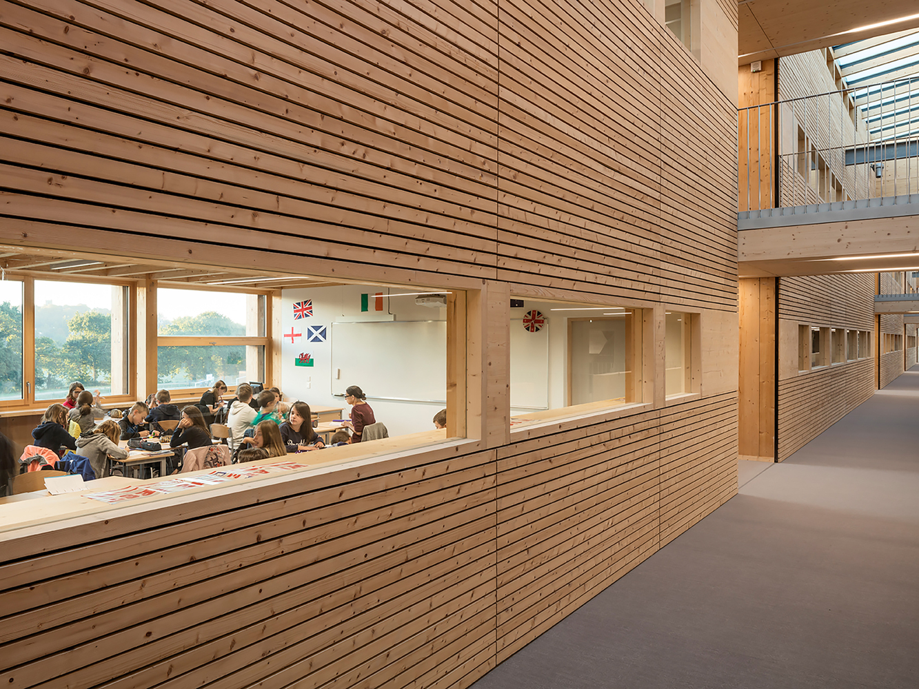 法国兰巴勒学院-20