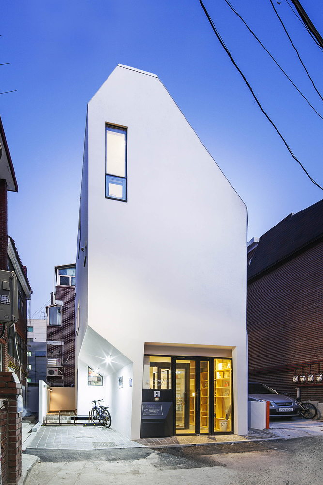 加尔穆里出版社-11