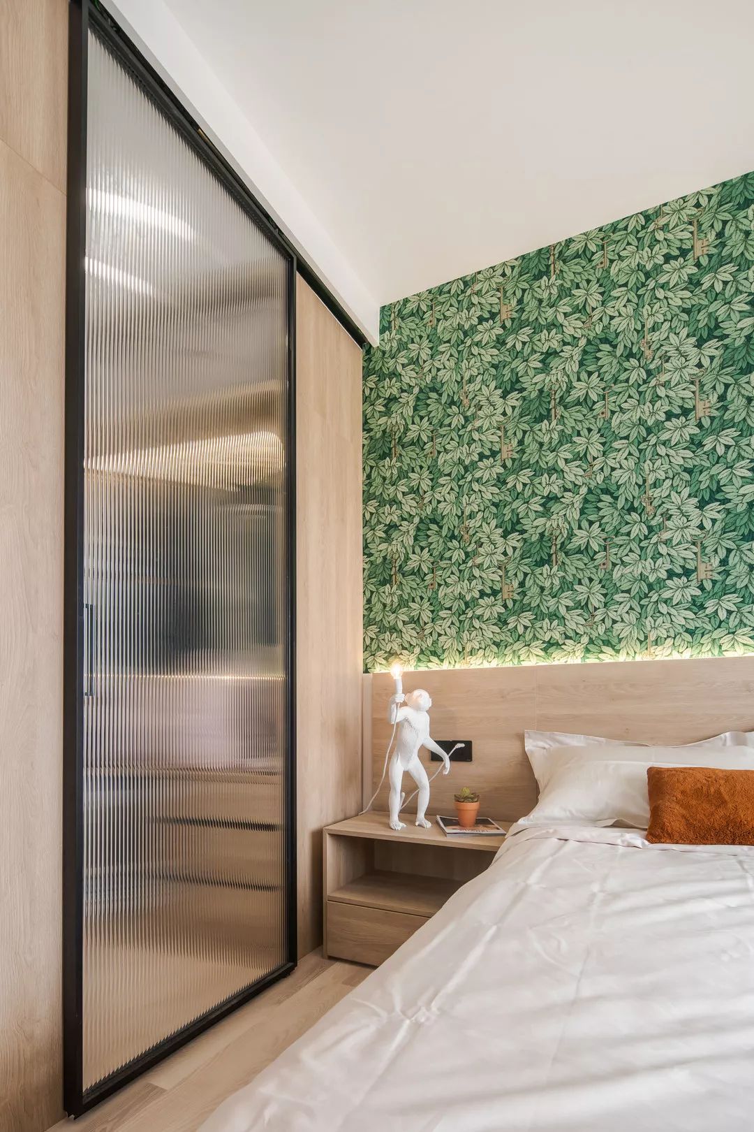 让50平老房安放两人一猫  张通-54