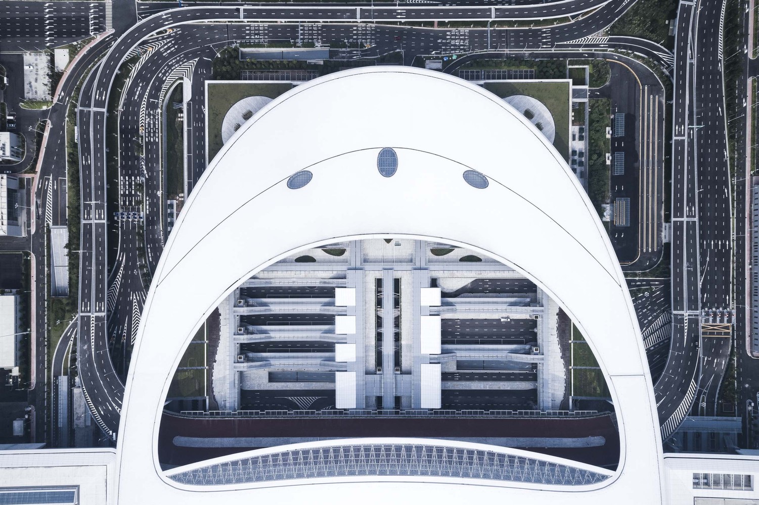 珠海人工岛港 | 创新绿色通关，智能交通典范-29