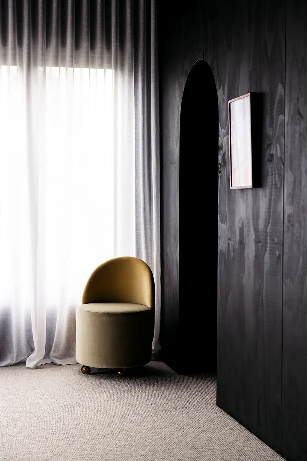 暗黑系别墅 · 光与影的协奏曲丨澳大利亚霍巴特丨Hearth 室内建筑和设计工作室-21