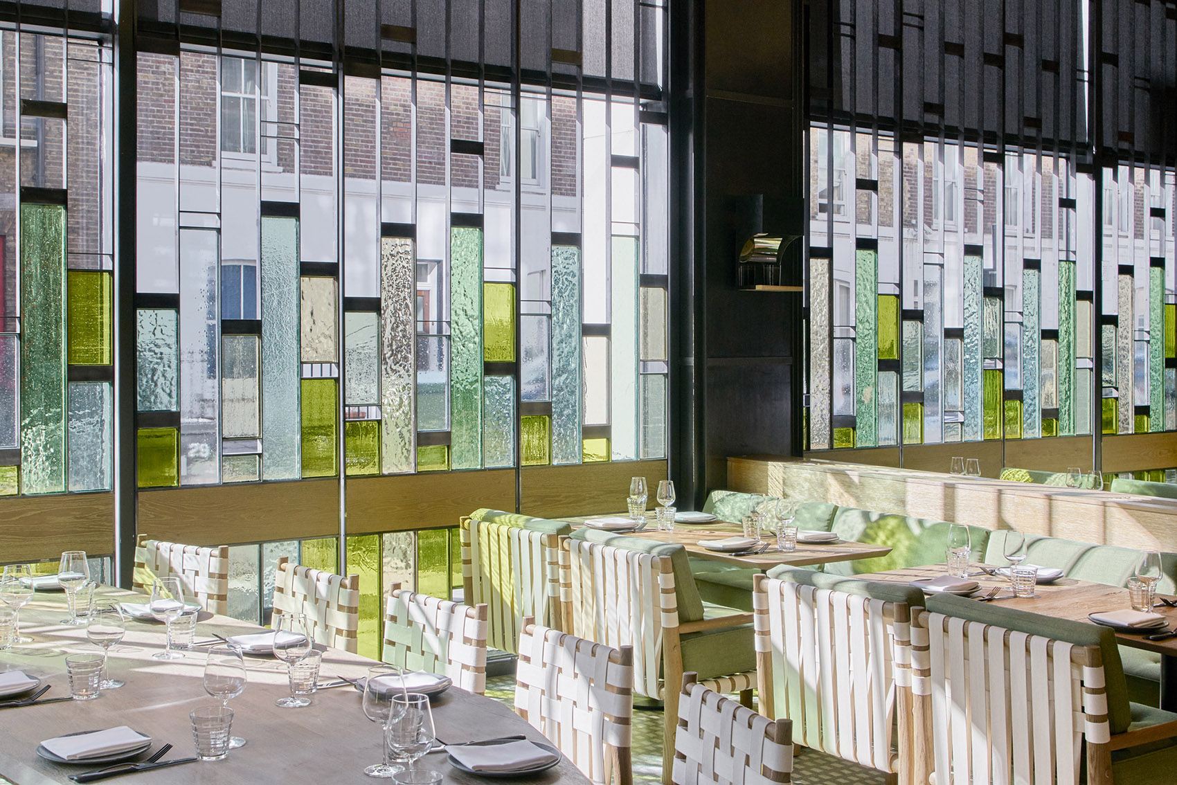 天花仿佛要滴下来啦 & 身处伦敦的高雅意大利有机餐厅Fucina  / AMA-11