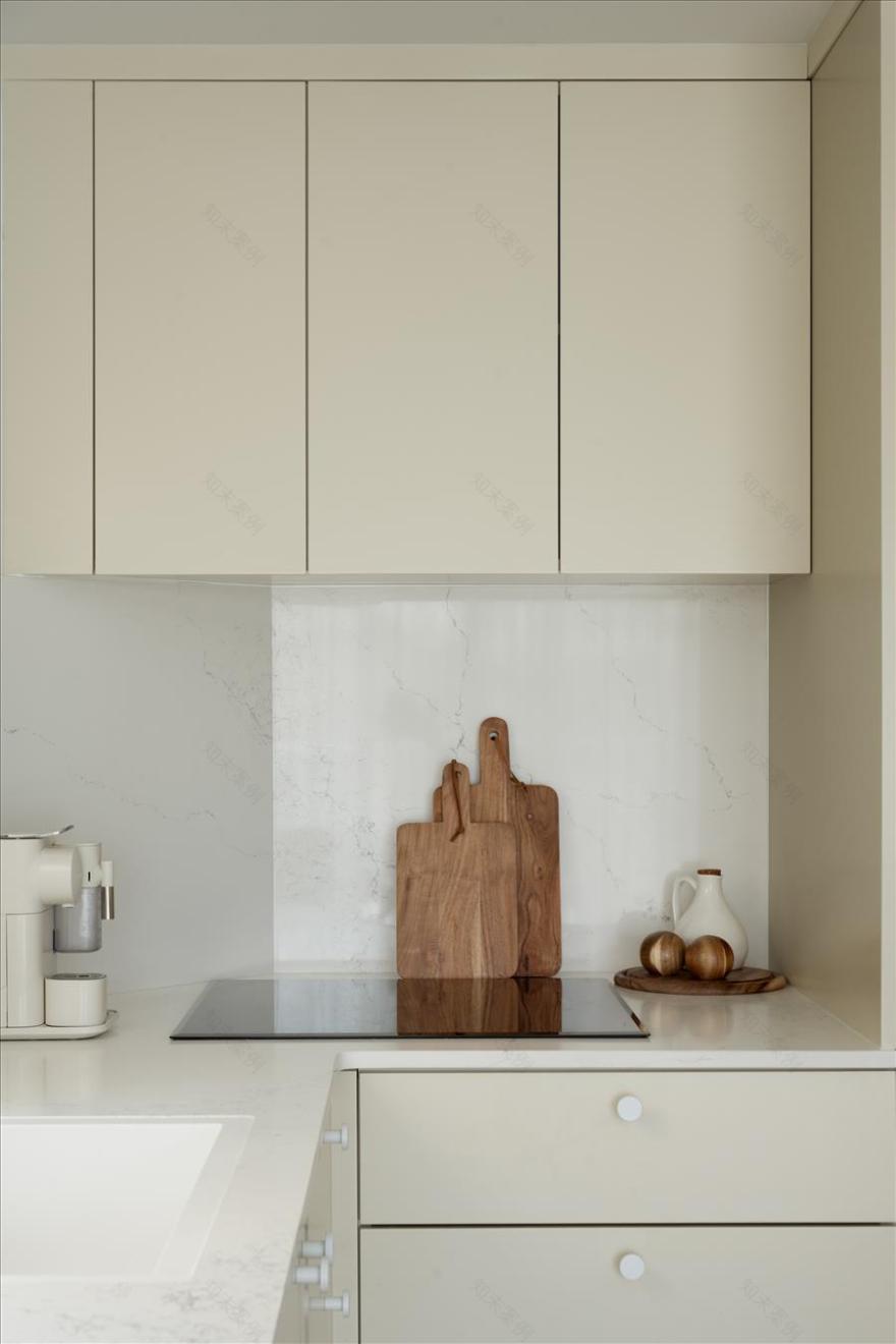 翻新带拐角的公寓成温馨住宅丨以色列耶路撒冷丨建筑师兼室内设计师米拉夫·诺阿-26