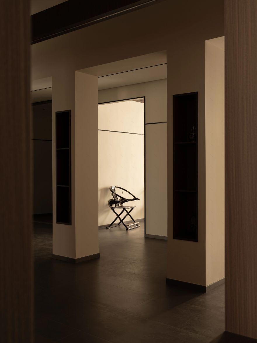 尤格设计|650㎡红木展厅-21