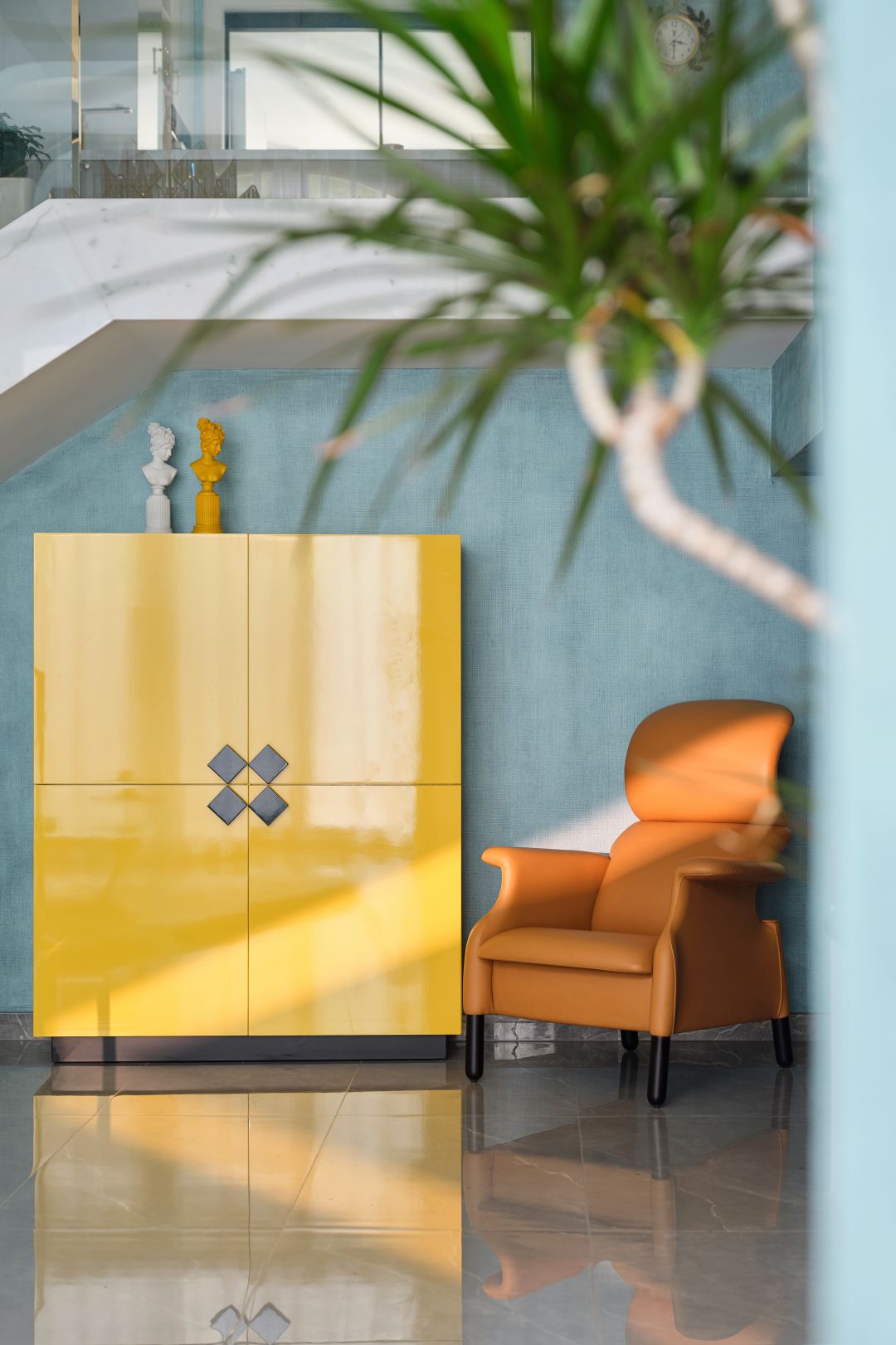 浮岚暖翠 · 南京别墅的现代私宅设计丨中国南京丨纯一空间设计-0