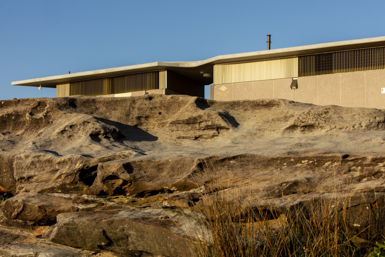 澳大利亚马鲁布拉海滩岩石泳池设施丨Lahznimmo Architects-9