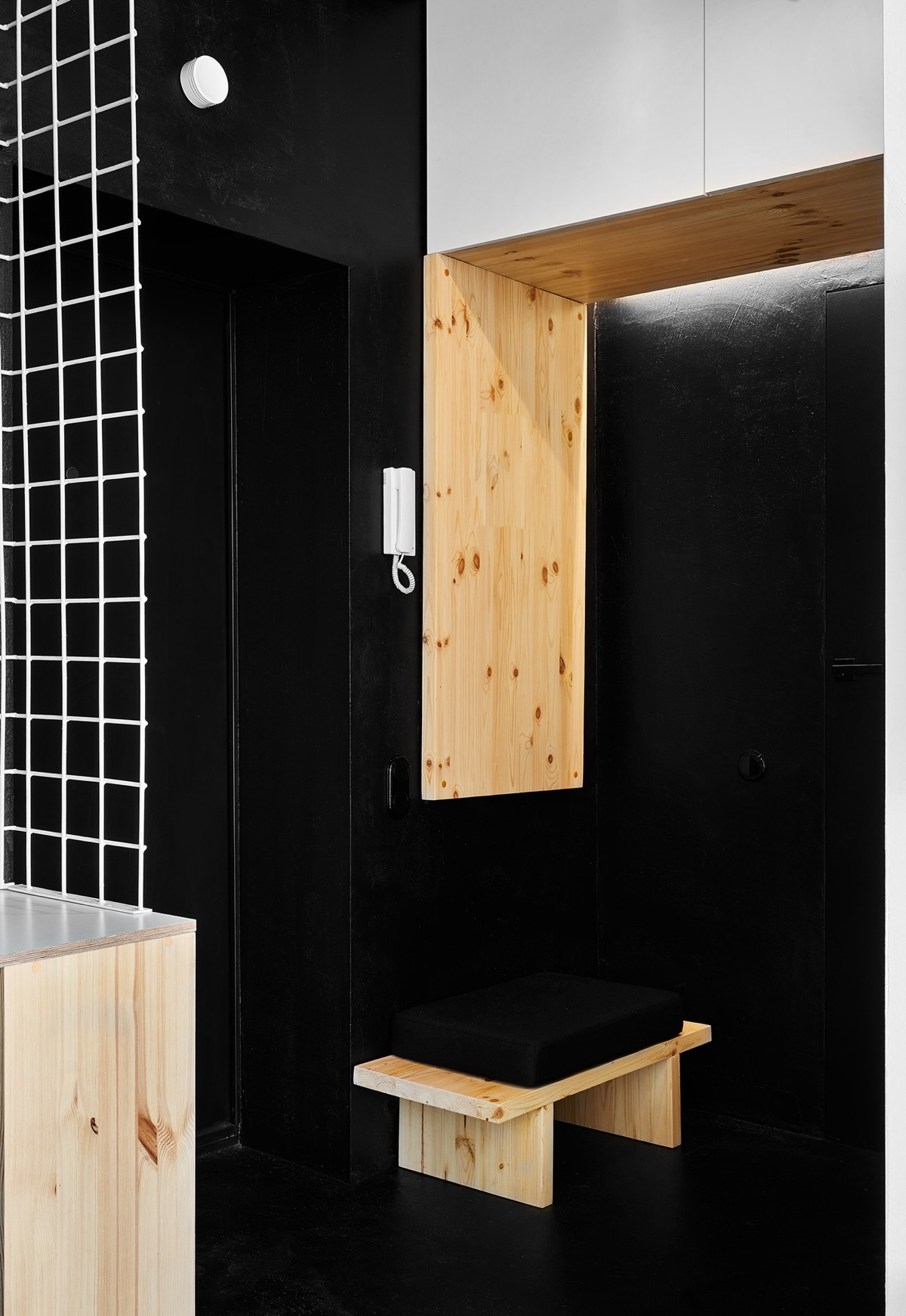 Модерен, интелигентен интериор в малък апартамент под 40 кв.м.-29