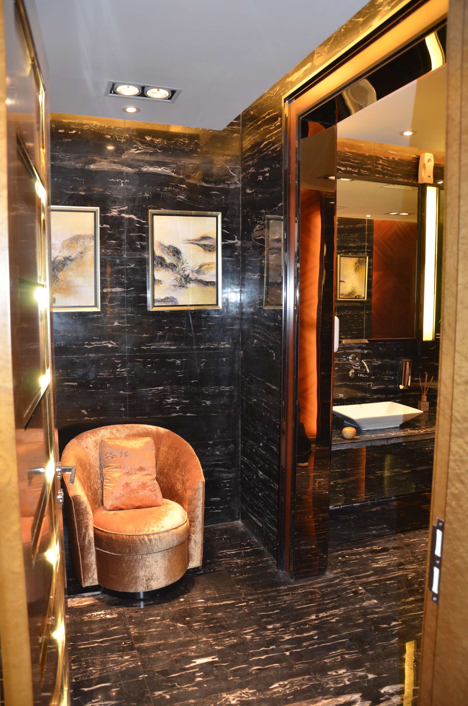 梁志天  西安雅居乐国际售楼部完工图片-29