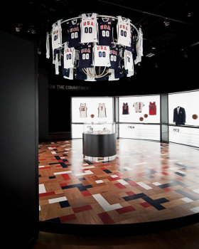 Anastasiya Gushchina丨鞋店丨Basketball Hall Of Fame