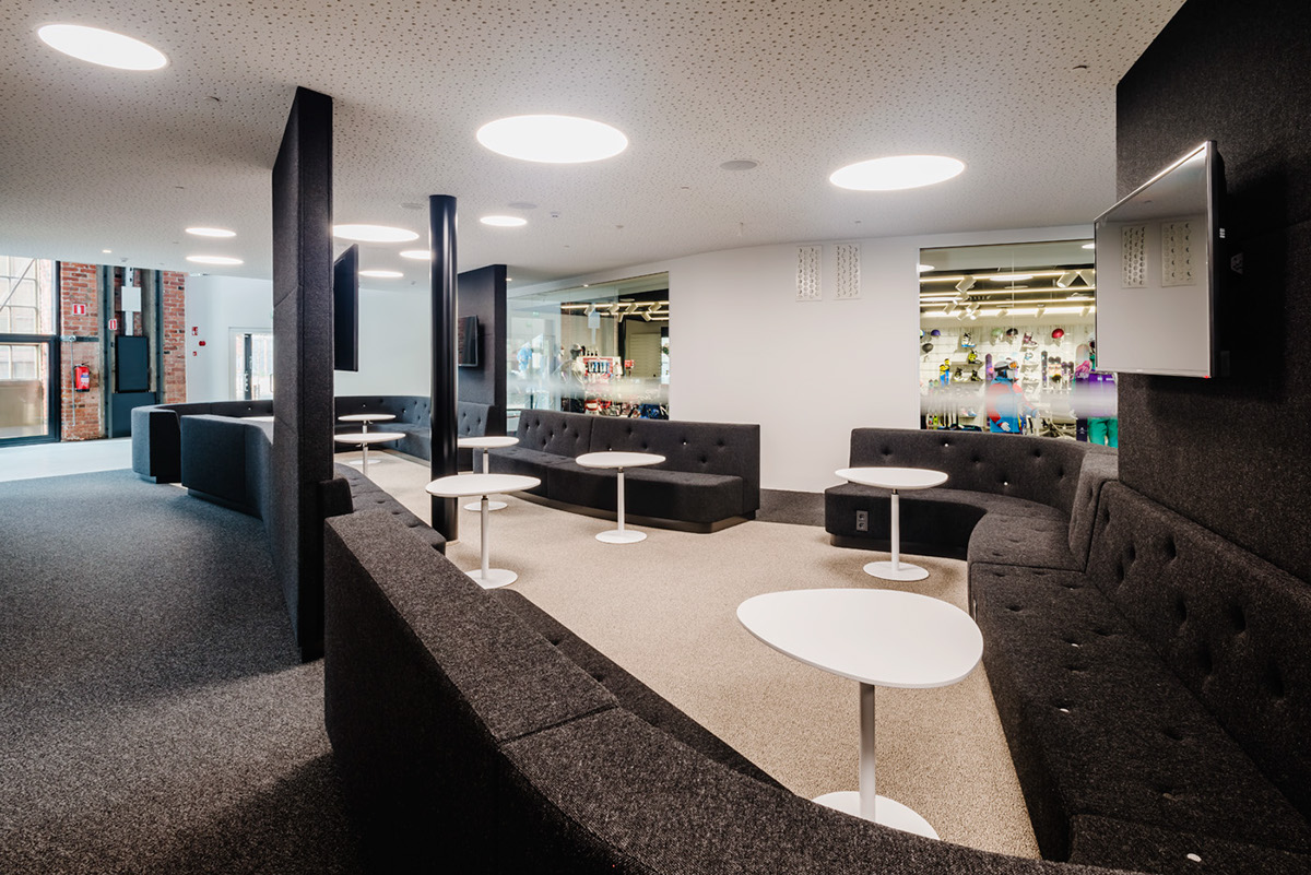 赫尔辛基 Amer Sports 总部 - 历史与现代的完美融合-14