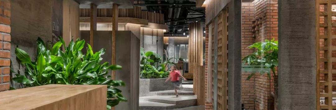 园里火锅餐厅（府城大道）丨China-45