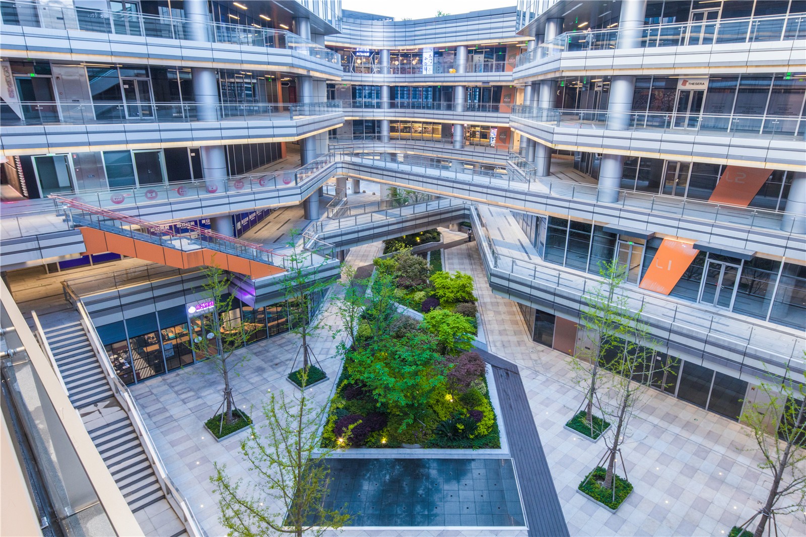 上海虹桥阿里巴巴综合体景观-26