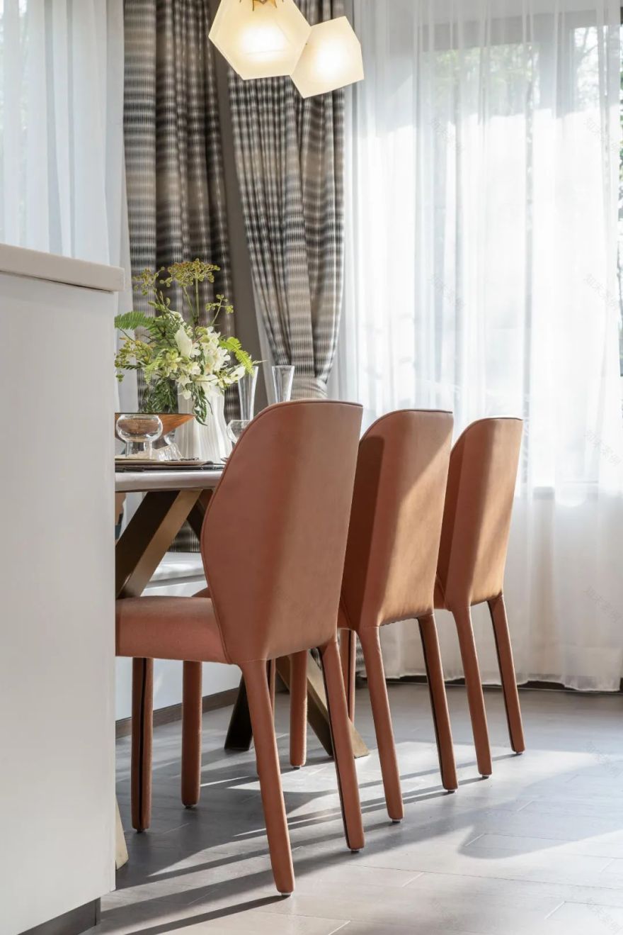 现代时光里的永恒和诗意的住宅样板间-25