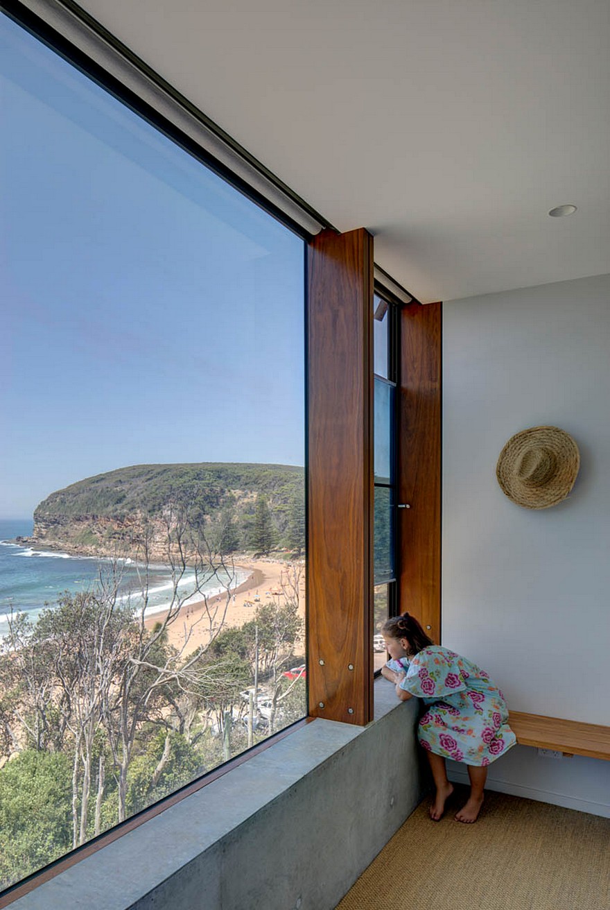 Small Beach House by Polly Harbison Design-16