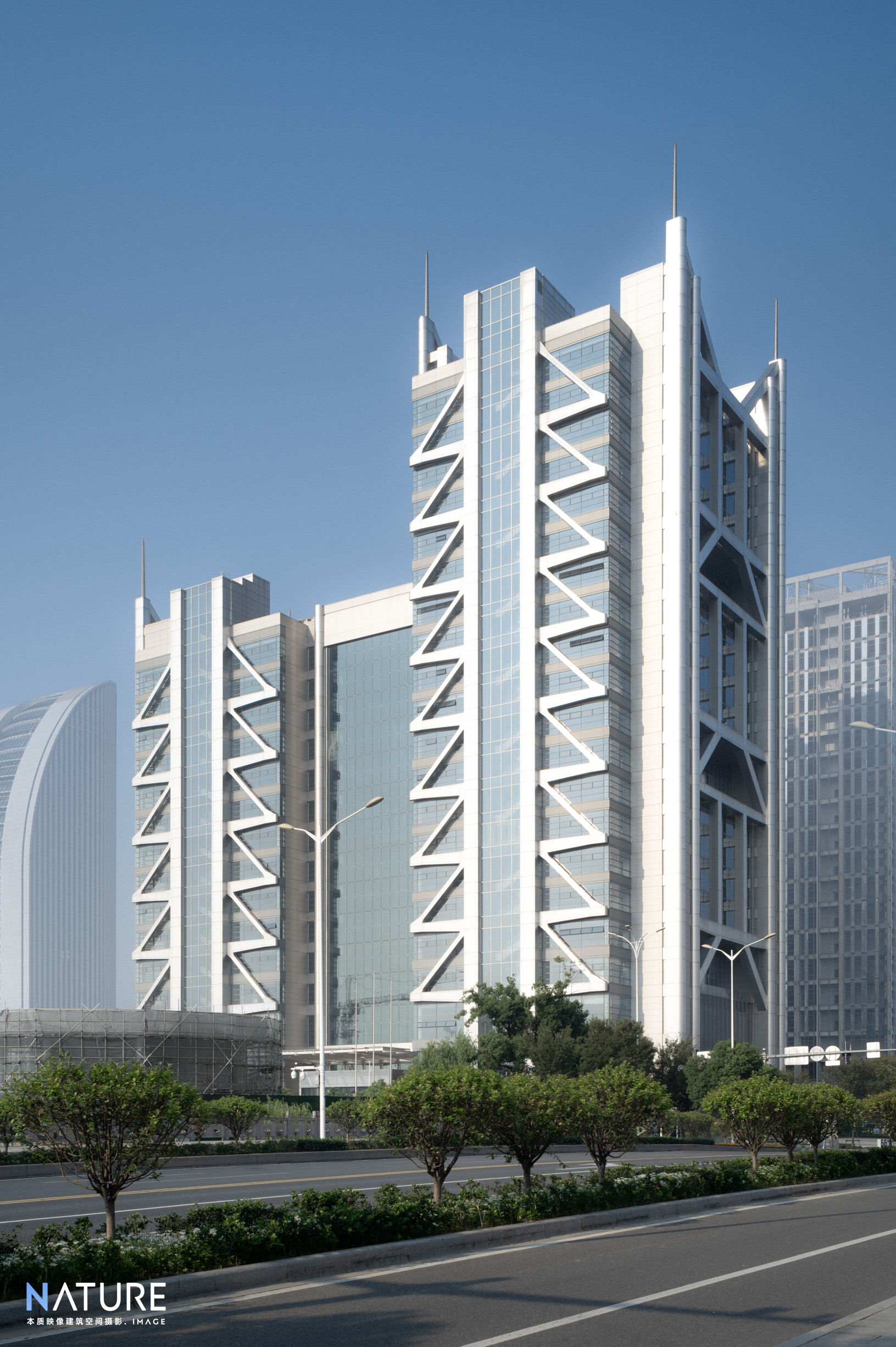 双擎大厦绍兴瑞丰银行总部丨中国绍兴丨UUA-16