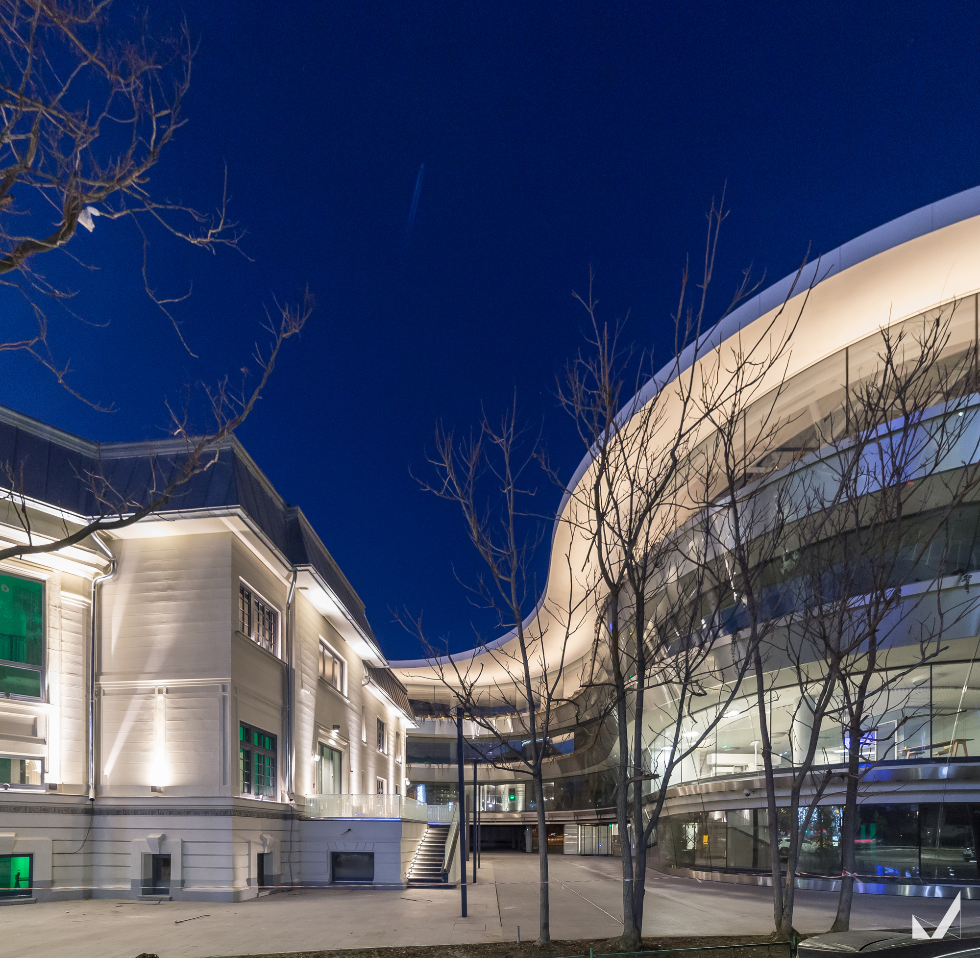 融合历史与现代的罗马尼亚 Oromolu 别墅室内设计-13