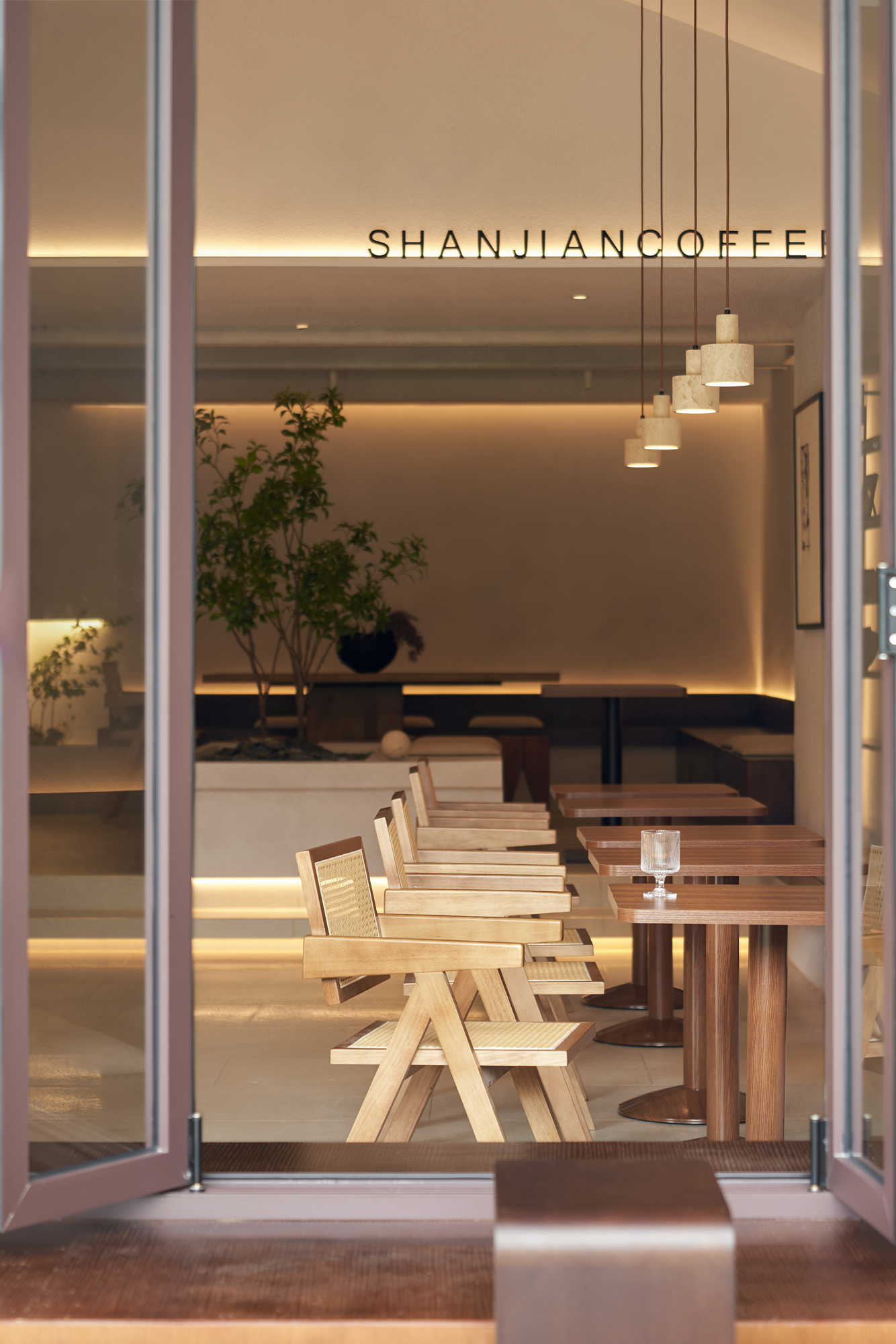 山间咖啡馆丨中国东莞丨深圳 GNU 金秋设计-12