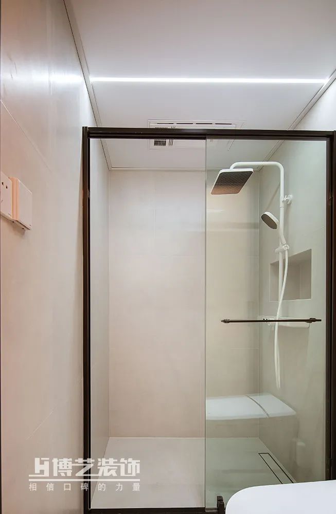 奶油风河畔名邸,春日浪漫居家空间丨博艺装饰-45