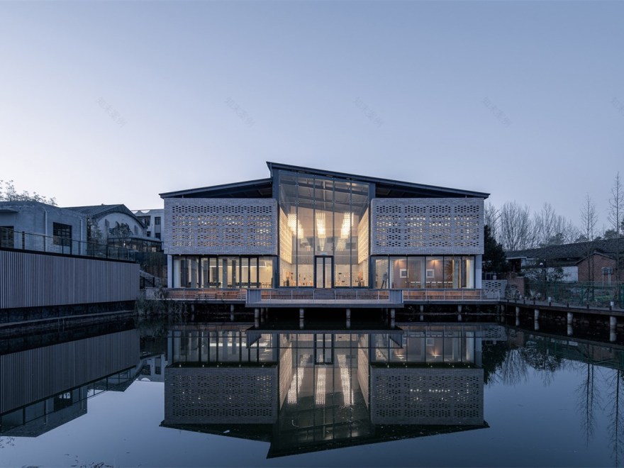 信阳大别山的会议室建筑丨中国信阳丨HOMME ARCHITECTS-4