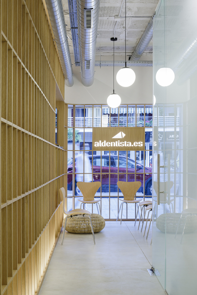 自然光与功能优化的牙科诊所设计-29