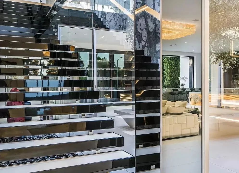 比弗利山庄 1800㎡豪宅设计丨叶胤祥设计事务所-14