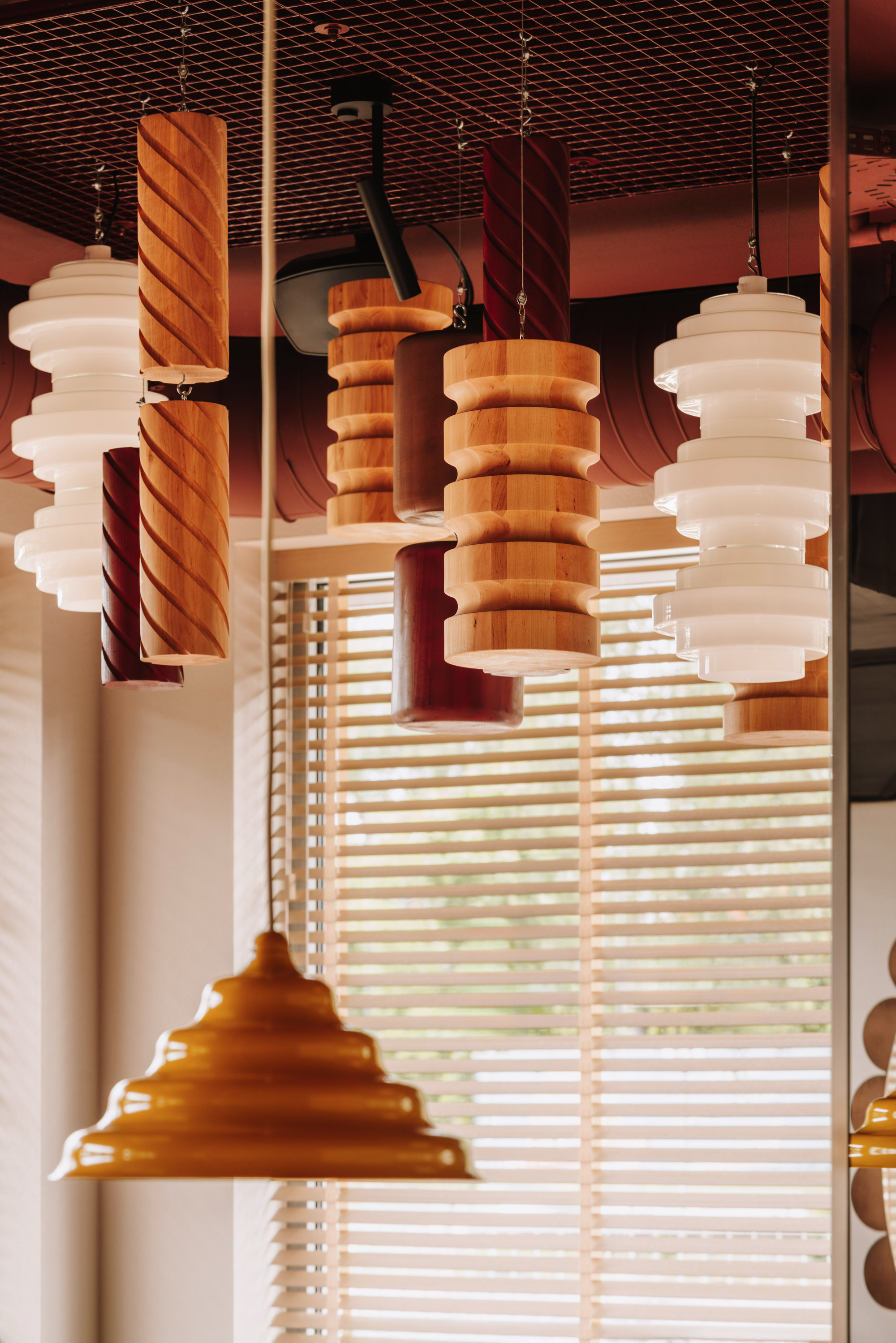 快餐店丨波兰弗罗茨瓦夫丨CUDO-24