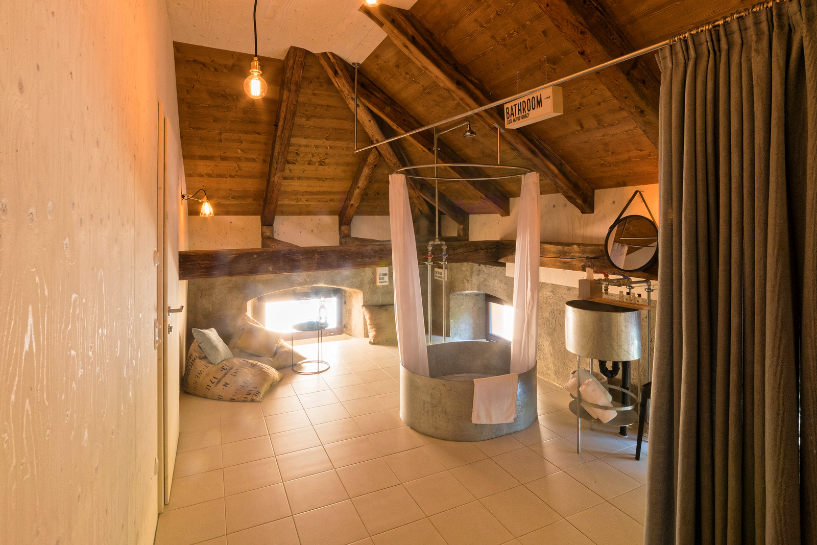 意大利布列萨诺纳乡村酒店,新旧融合的温馨空间-26