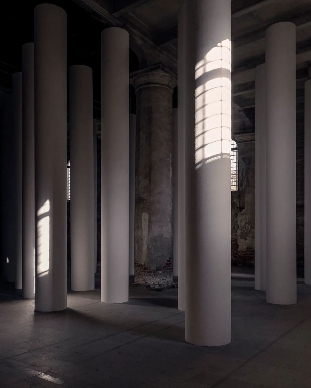 纯粹诗意 | Valerio Olgiati 的瑞士建筑哲学-11