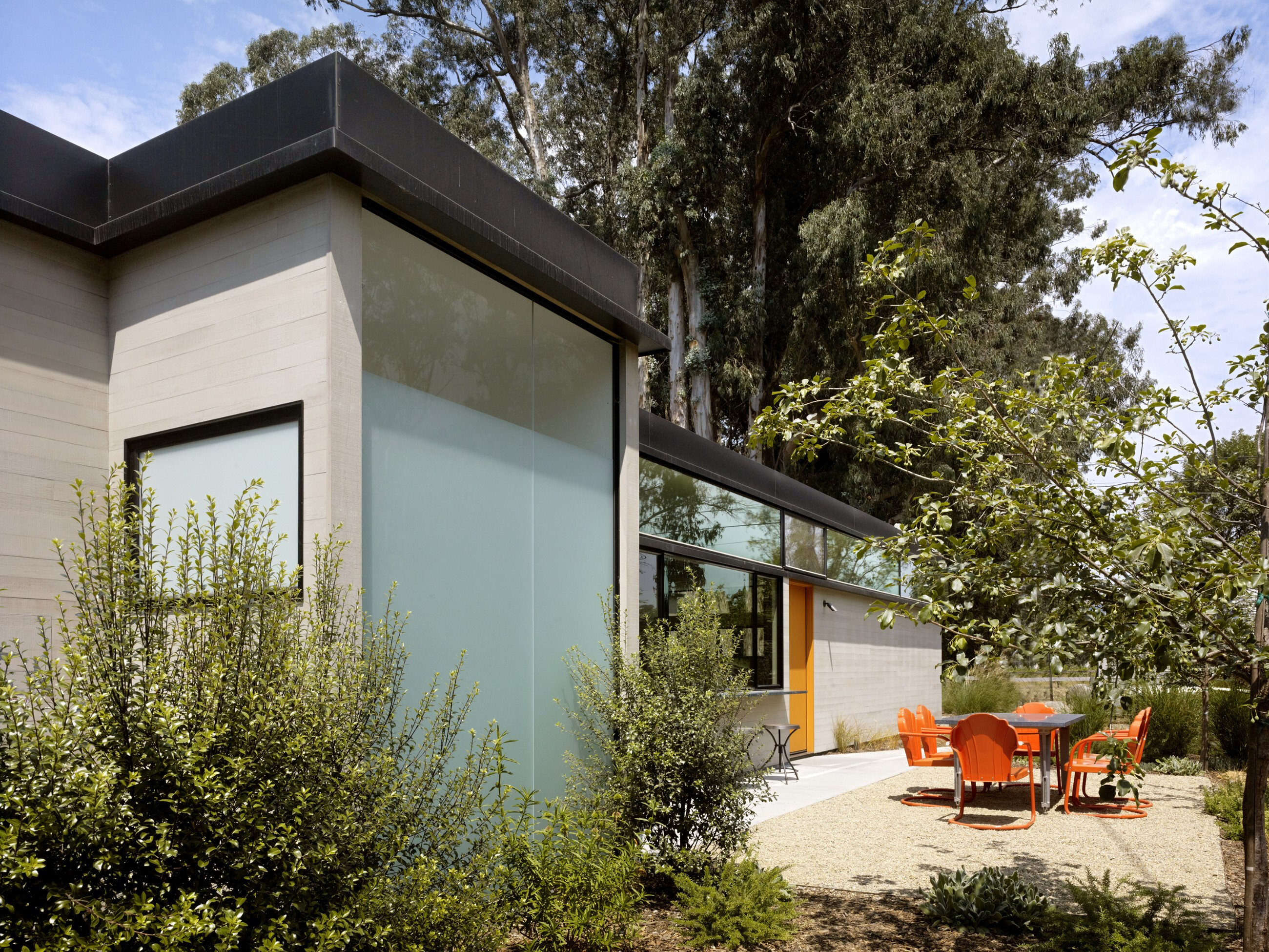 酒庄旁的定制家园——Schwartz and Architecture 的简约环保设计-14