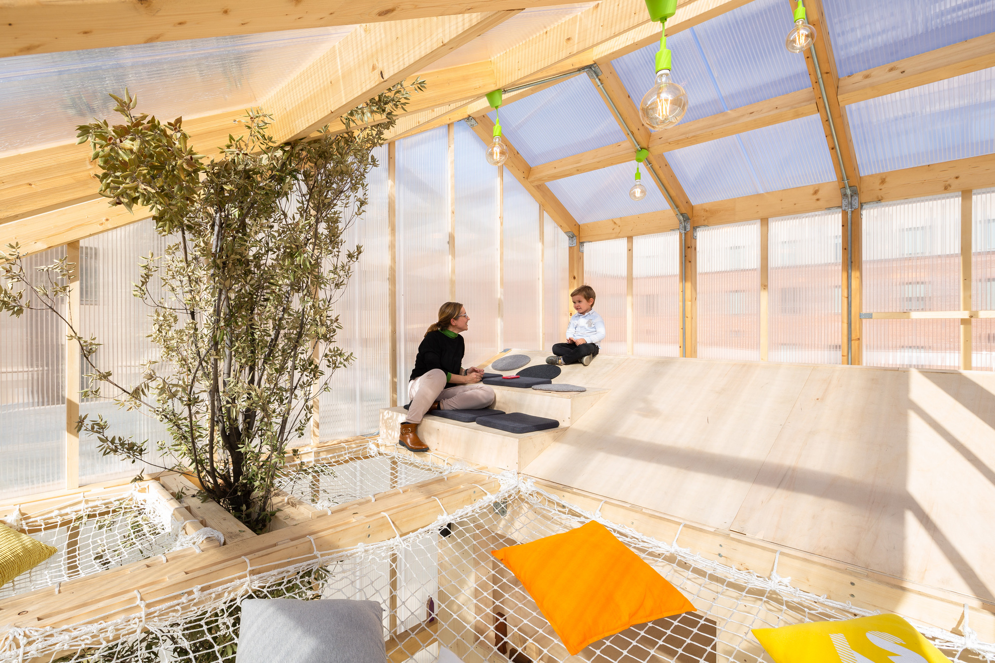 Urban House Installation / MYCC-17