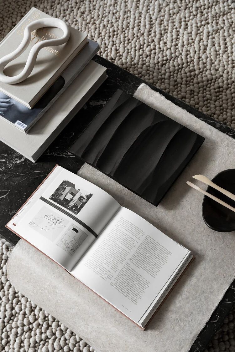 斯德哥尔摩市中心雕塑家公寓 | 原始与精致的艺术空间-10