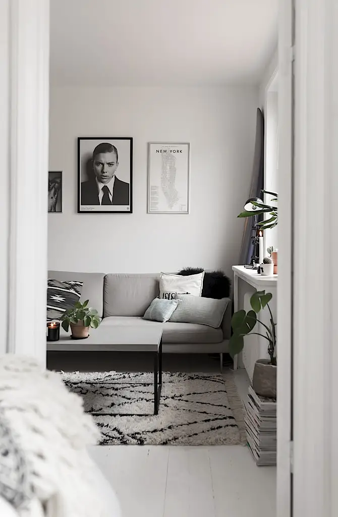 瑞典 38 平米中性风公寓，大胆运用橙色冲浪板打破单调-22