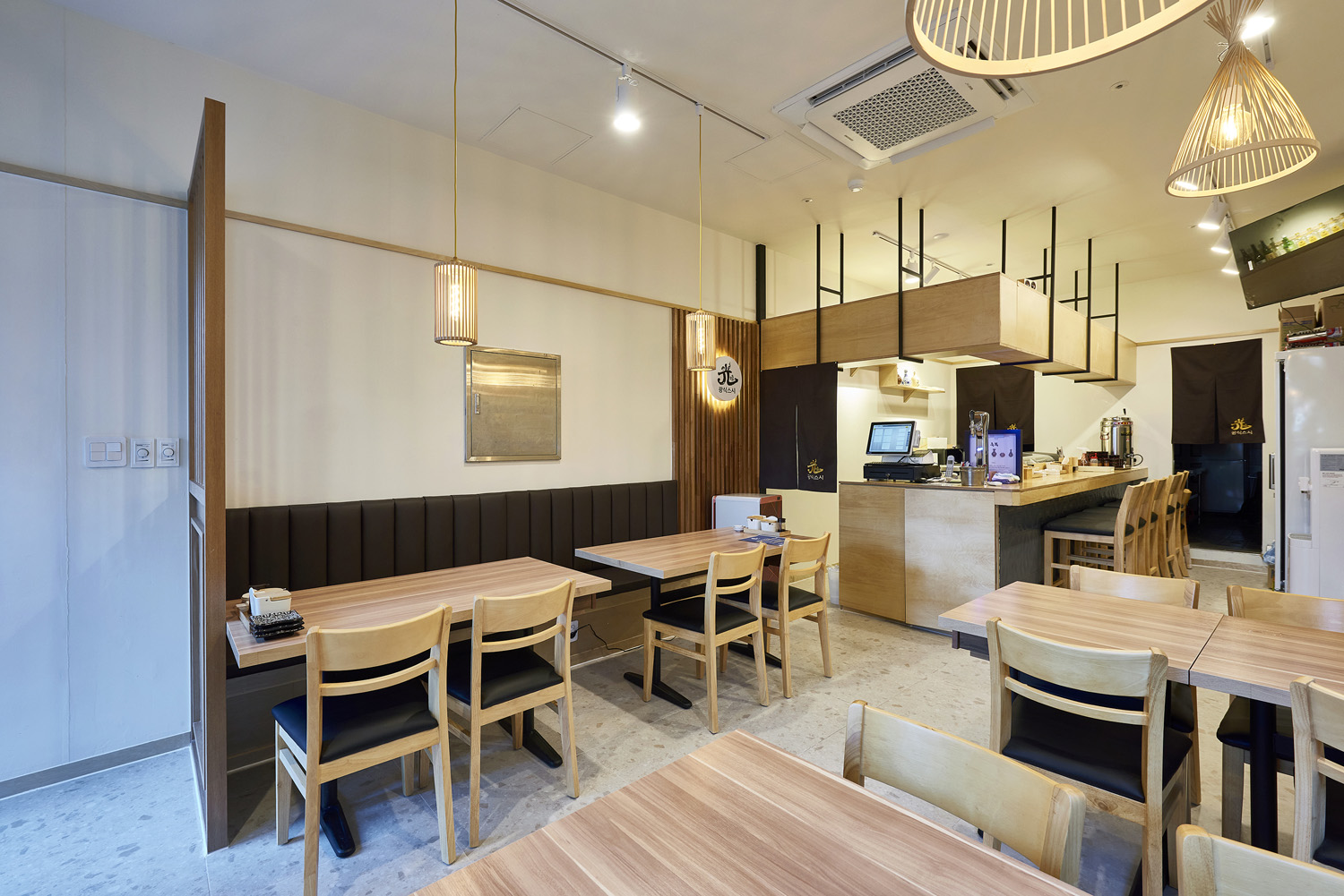 光晚餐餐厅 | 极简设计的魅力-4