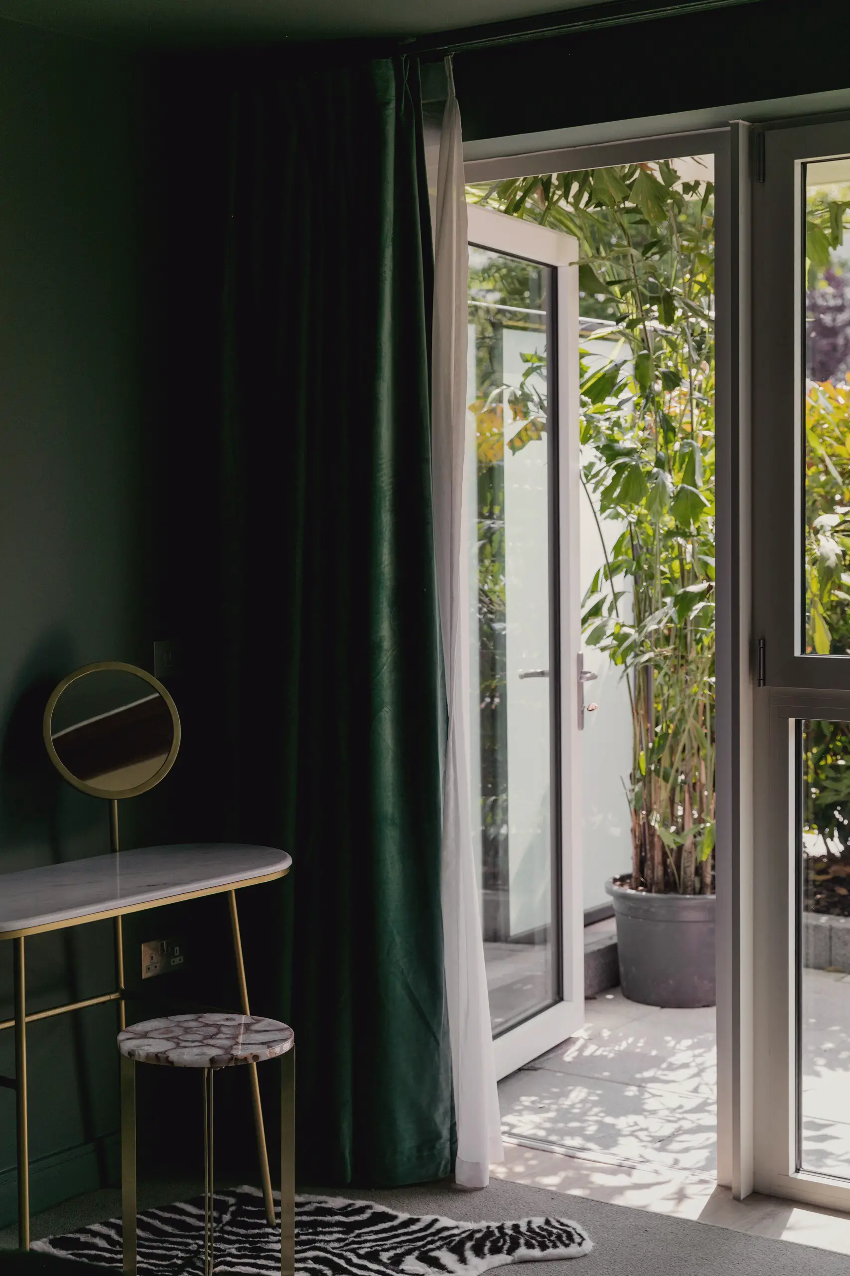 伦敦独特绿植设计公寓-24