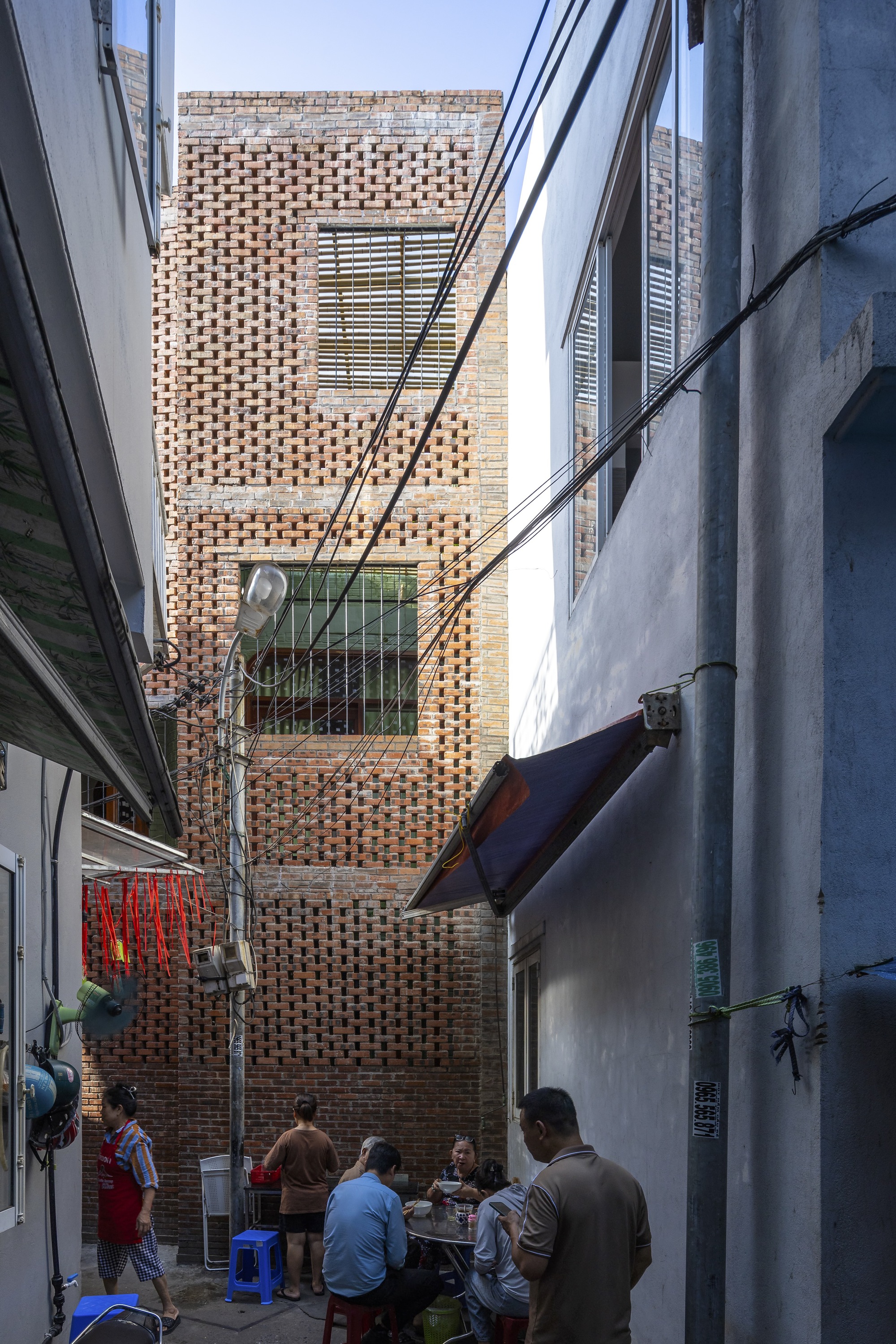 灯笼屋丨越南丨Ho Khue Architects-38