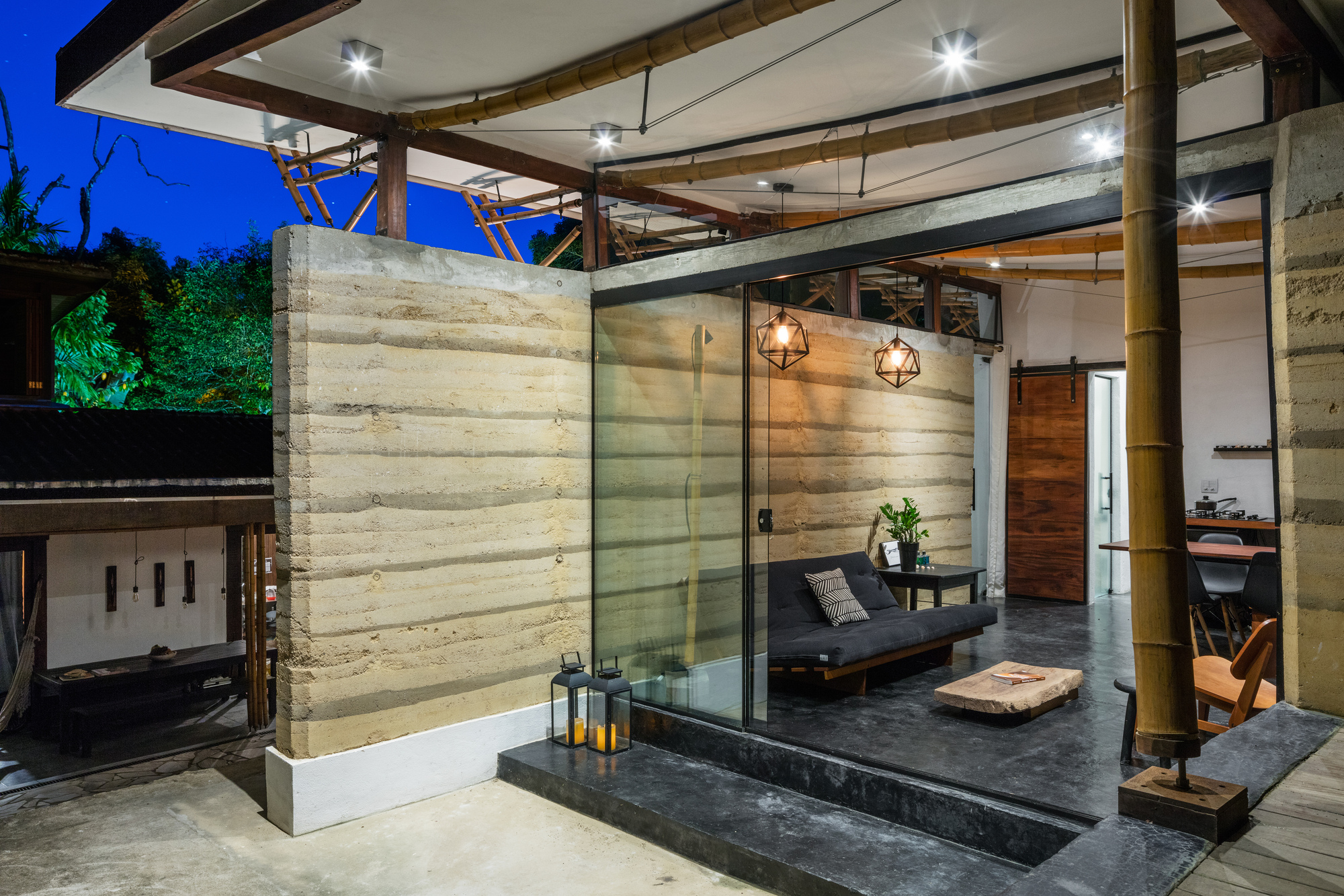 Guesthouse Paraty / CRU! Architects-38