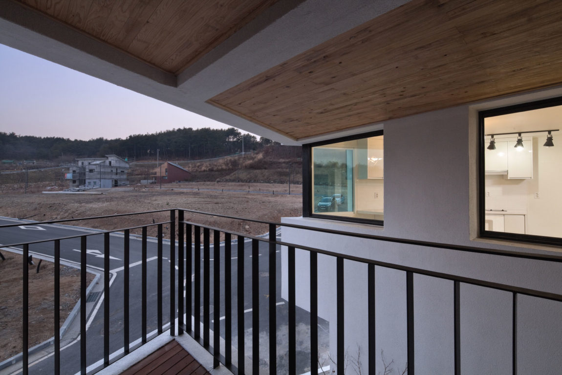 ON Architecture Refurbish a Building in Ulsan, South Korea-23
