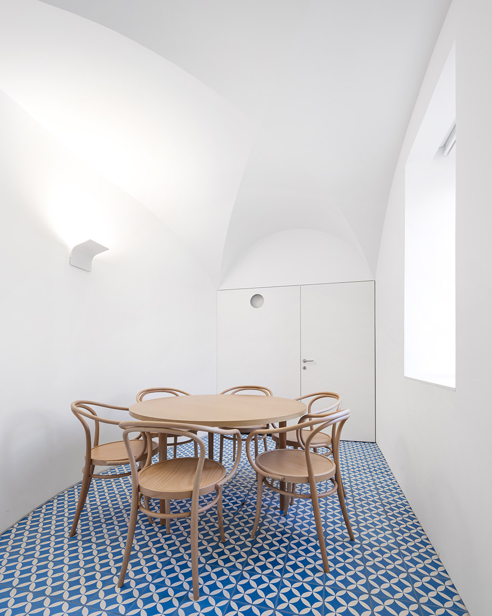 Sotheby&s房地产新总部,葡萄牙卡沃埃罗 / CORREIA/RAGAZZI ARQUITECTOS-14