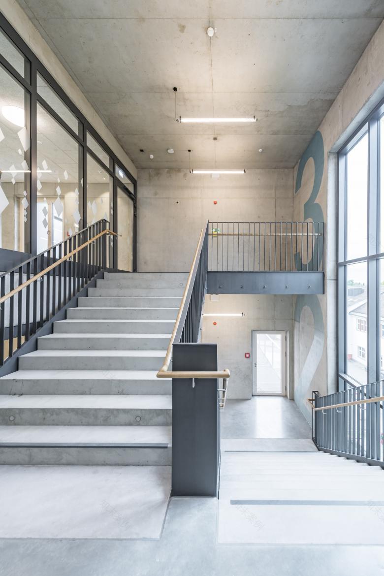 卡罗琳中学罗森海姆分校丨德国丨Krug Grossmann Architekten-14