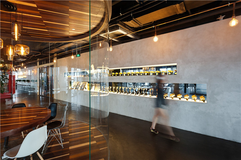 利欧数字网络上海总部办公室-14