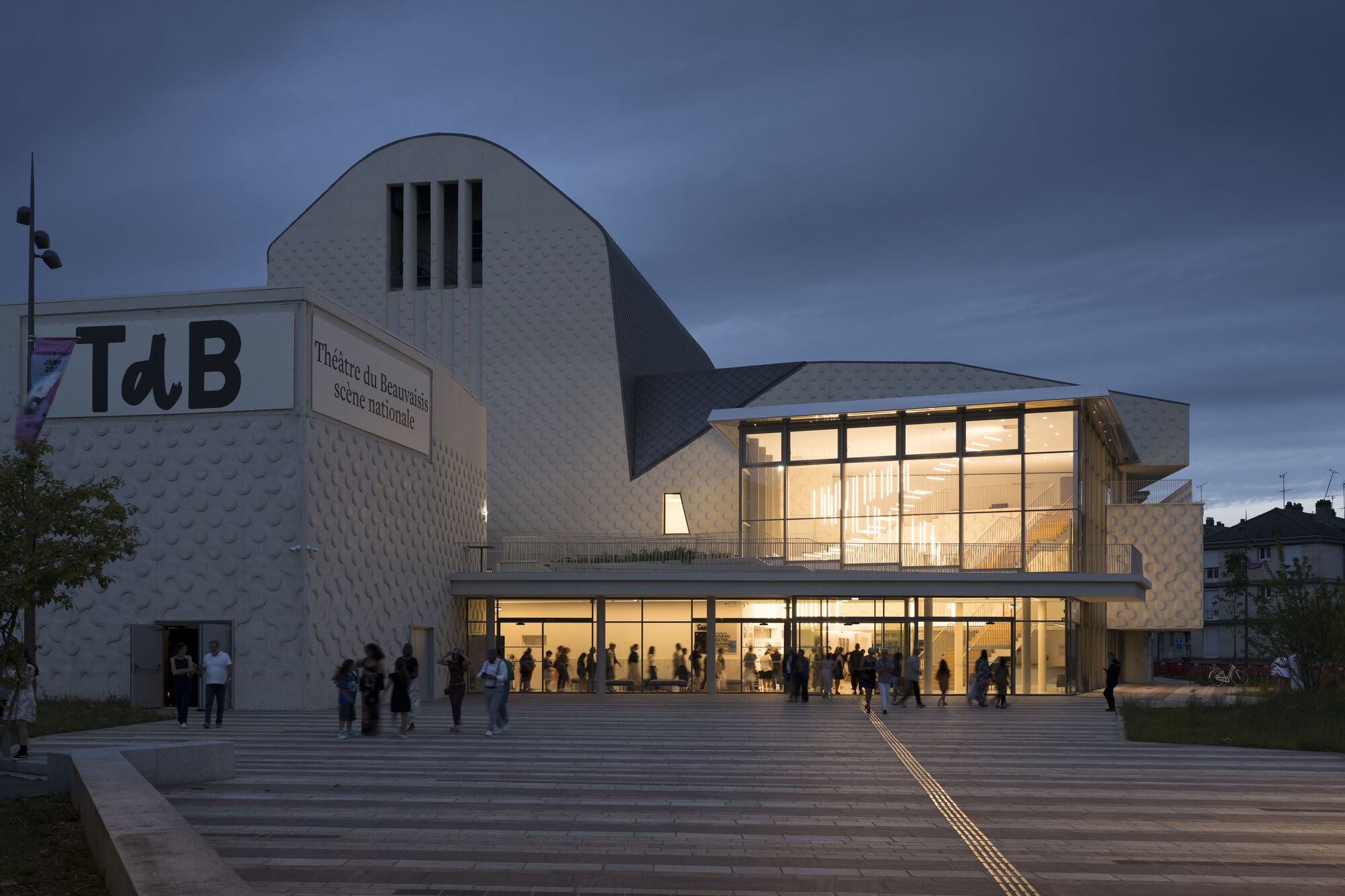 丨法国丨atelier AJC-51