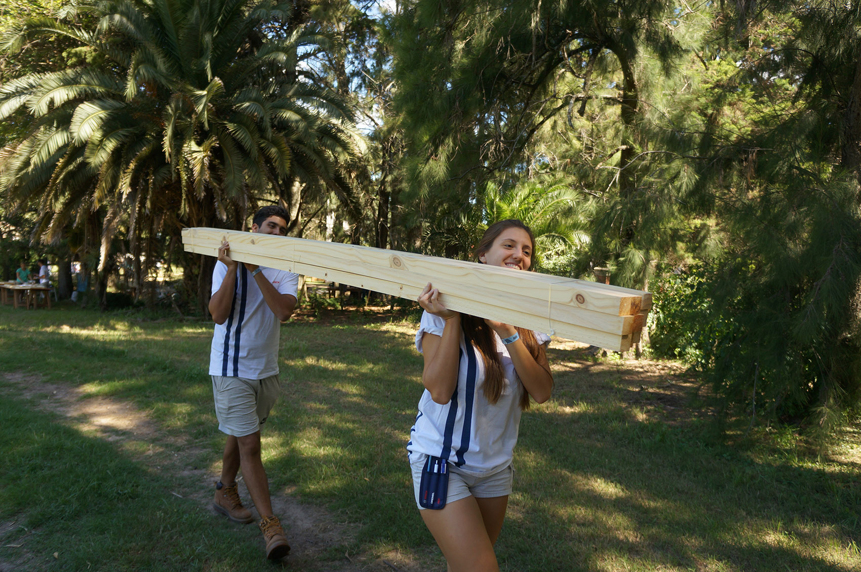 你好，木头！阿根廷的建筑教育暑期学校 / Hello Wood-25