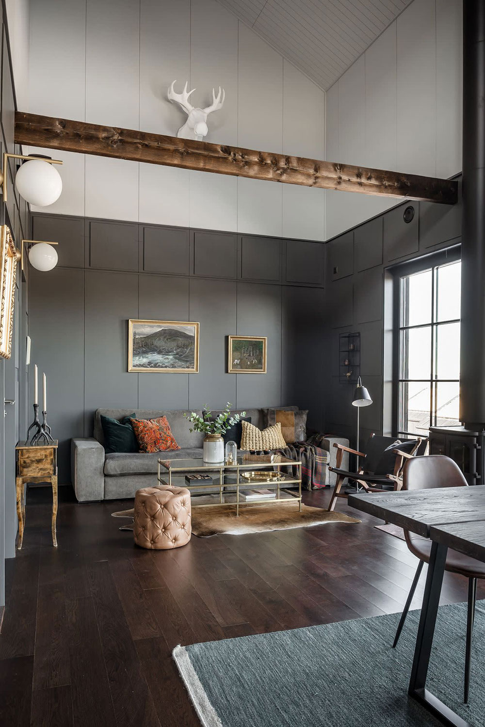 瑞典高山度假公寓 | 木质奢华与自然之美-9