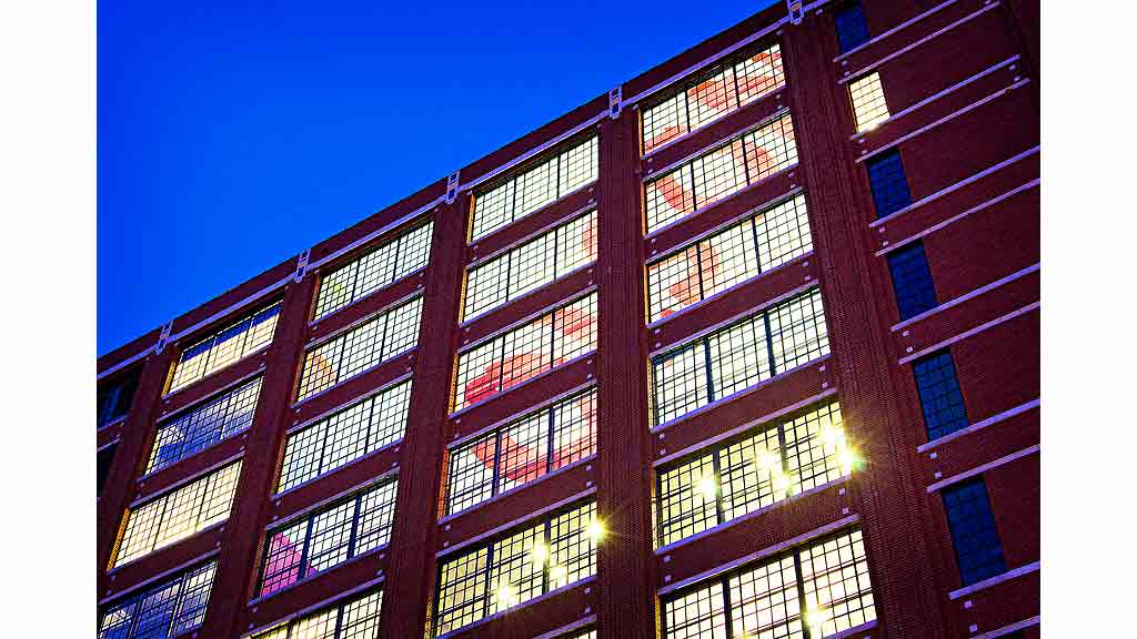 连接的奥尔森 | Gensler 打造创意广告公司总部设计-1