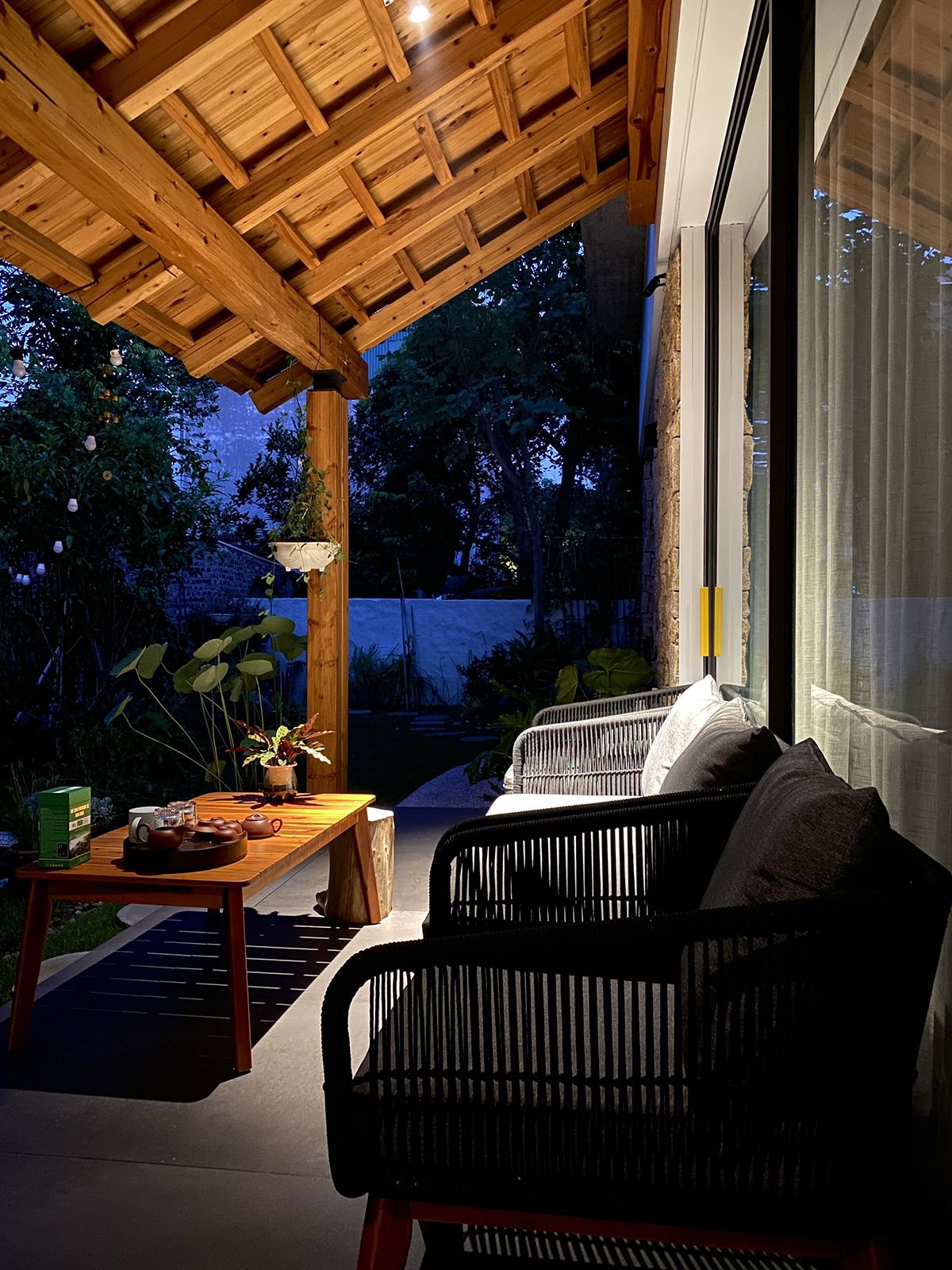 绿意盎然的家庭乐园 | HOH 建筑与 construction-22