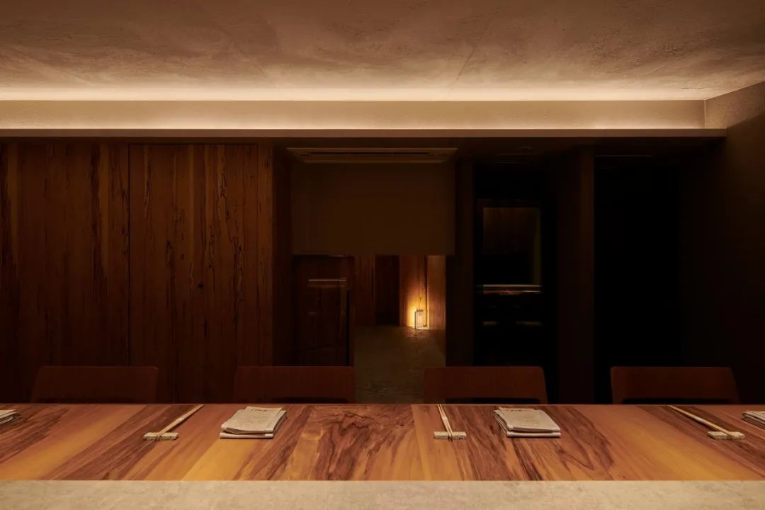 西中洲泥川武士餐厅丨日本福冈丨高须学设计工作室-14